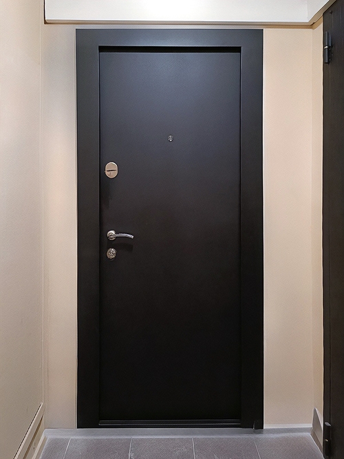 Дверь с открыванием внутрь Дверь с открыванием внутрь