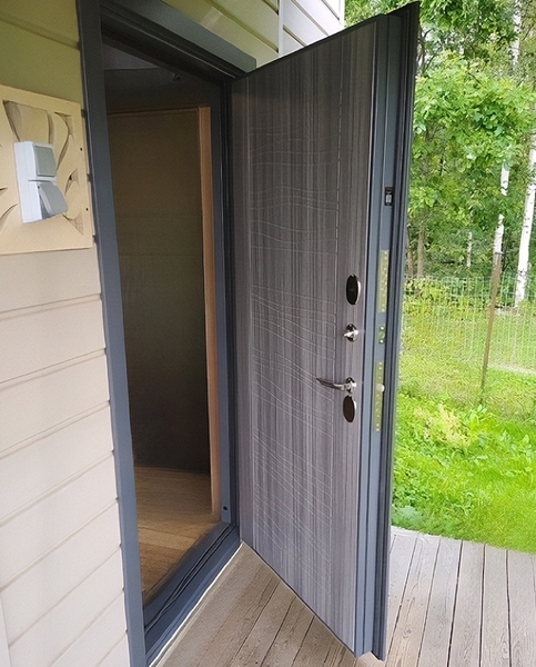 Уличные двери Уличные двери